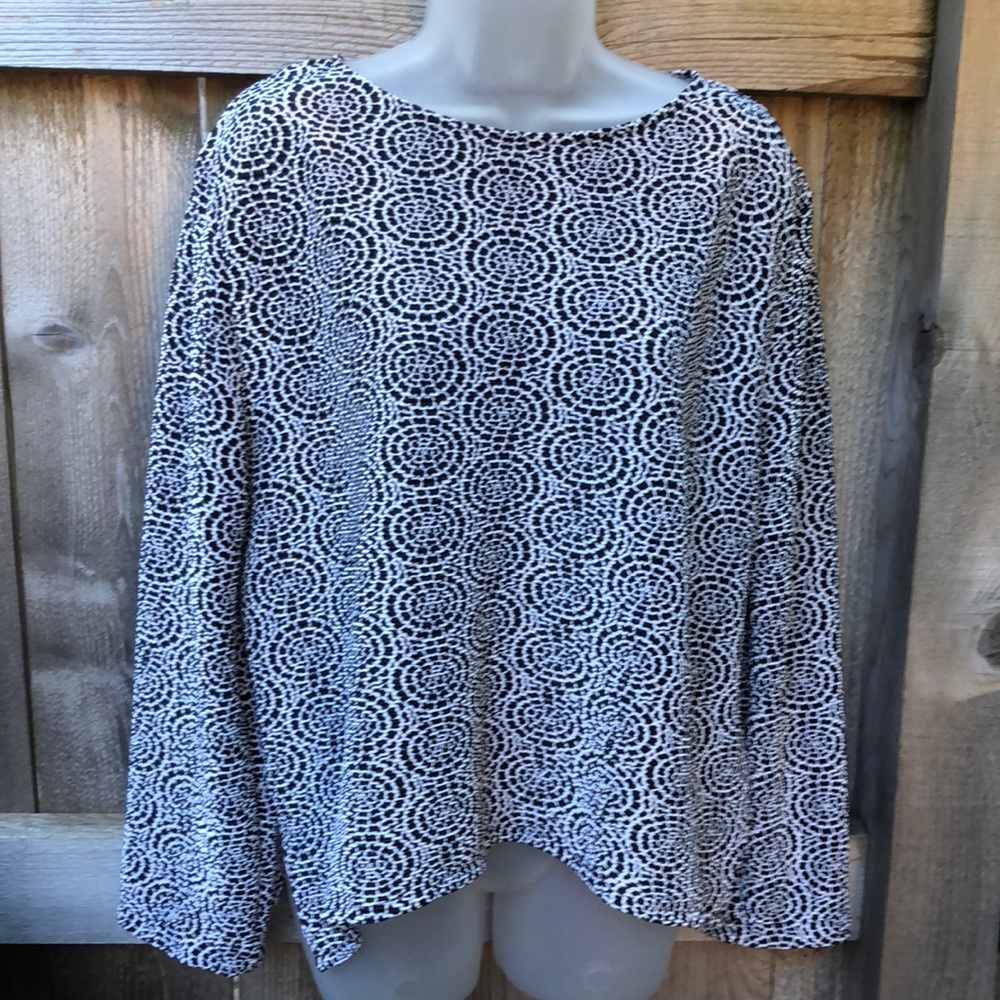 Studio 90 Blouse Swirl Black & White Design VTG M
